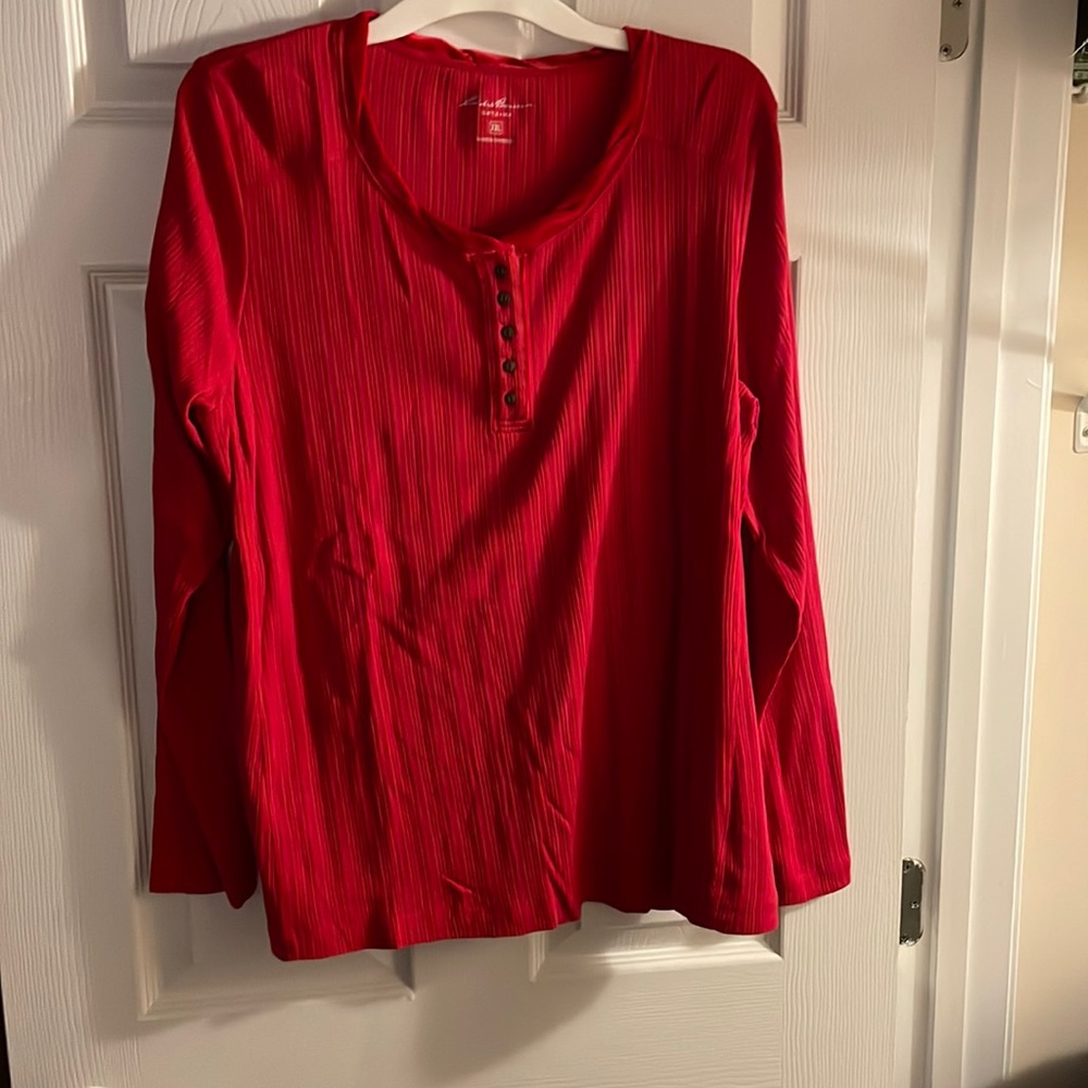 5/$25 Red corded top